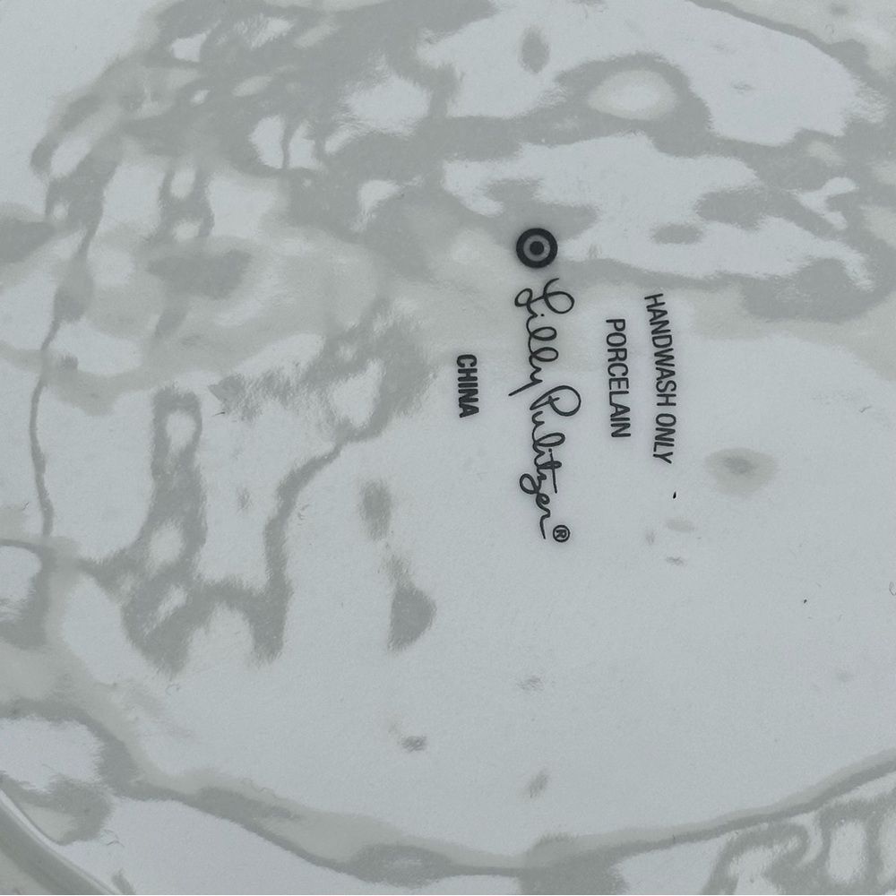 Lilly Pulitzer for Target Porcelain Pineapple Serving Bowl - White with Gold Rim - Picture 7 of 15